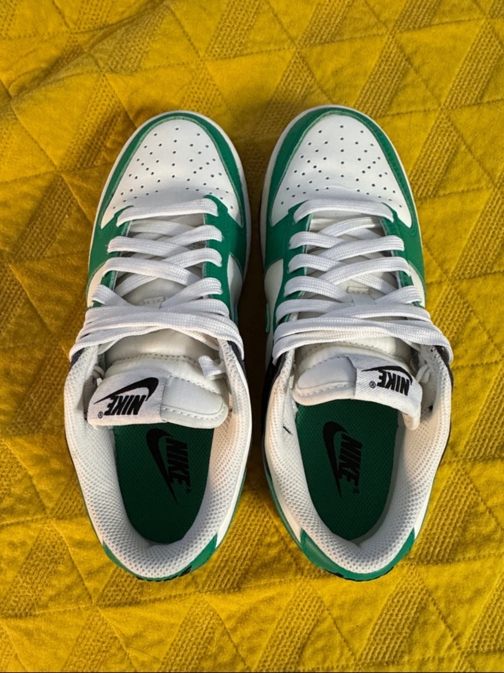 Nike Dunk Low
Celtics
US 6.5 EUC - Picture 11 of 11